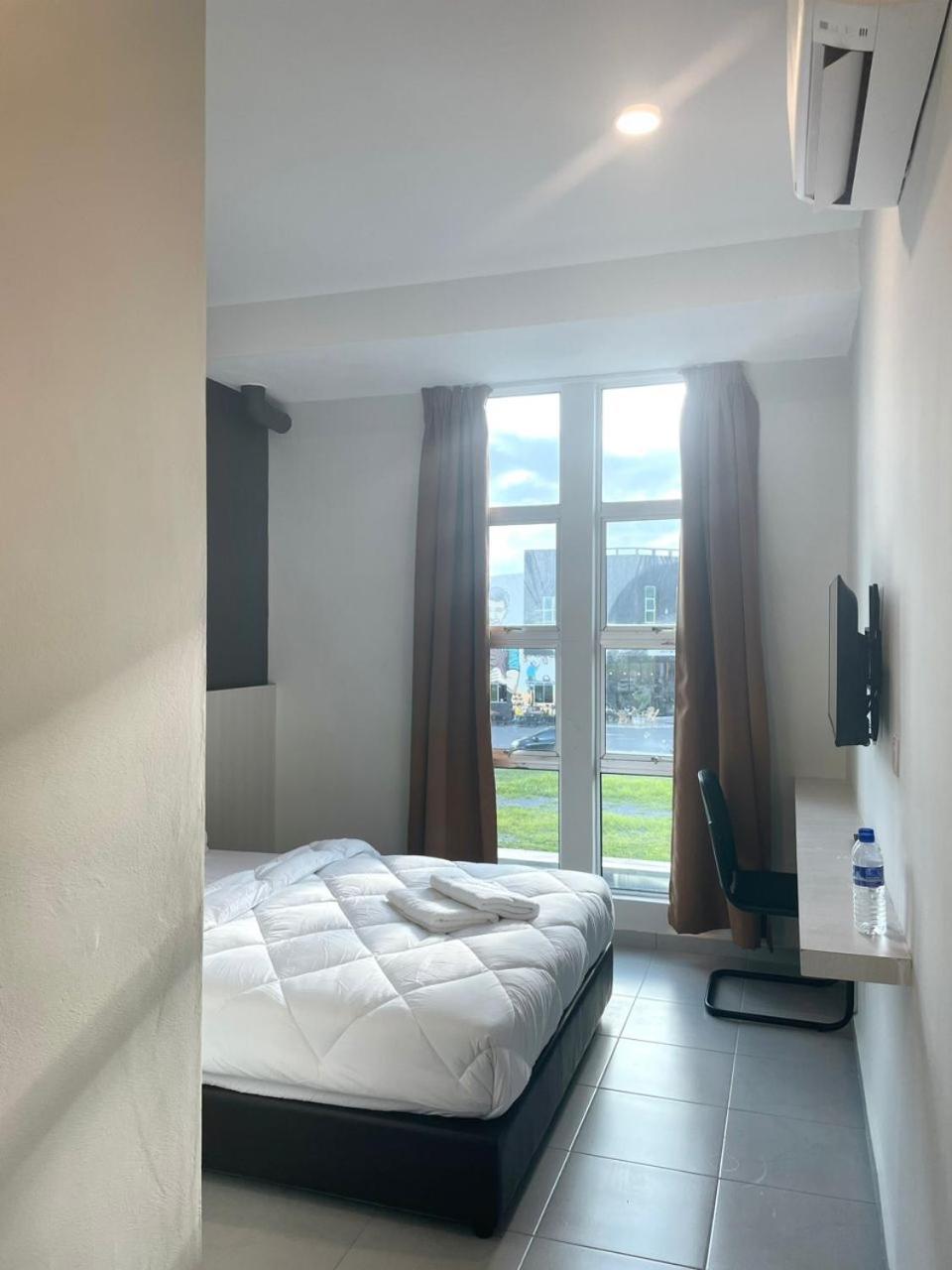 Garden Inns Motel Kangar Kültér fotó