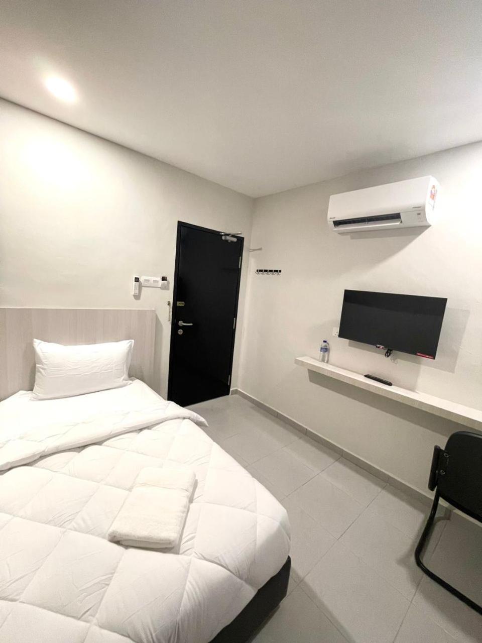 Garden Inns Motel Kangar Kültér fotó