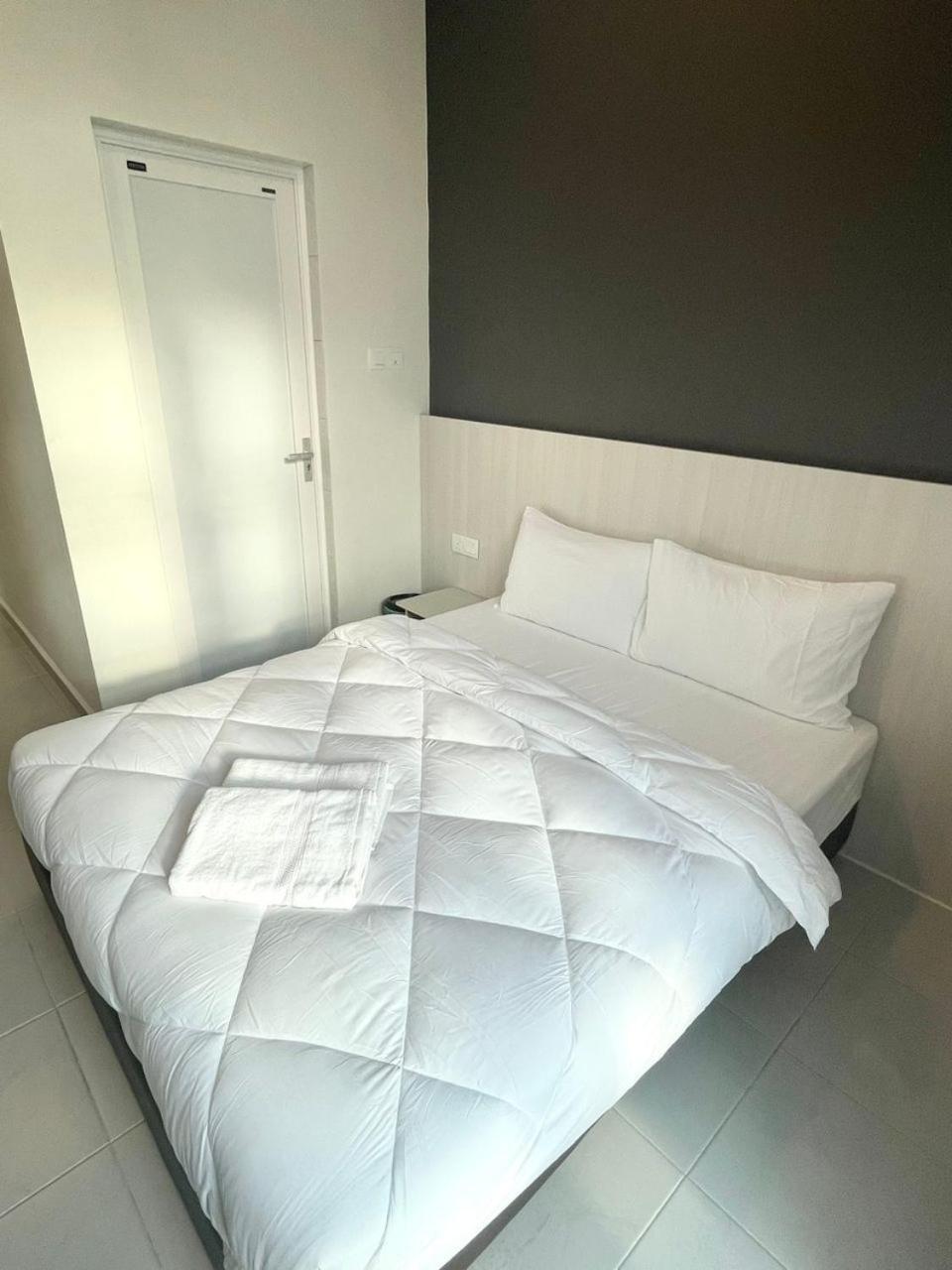 Garden Inns Motel Kangar Kültér fotó