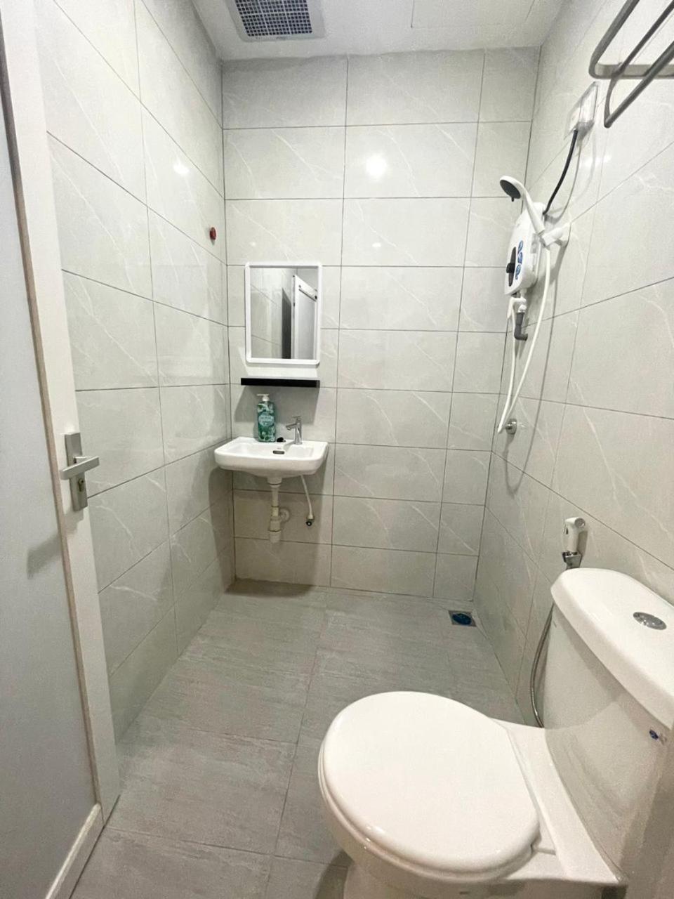 Garden Inns Motel Kangar Kültér fotó